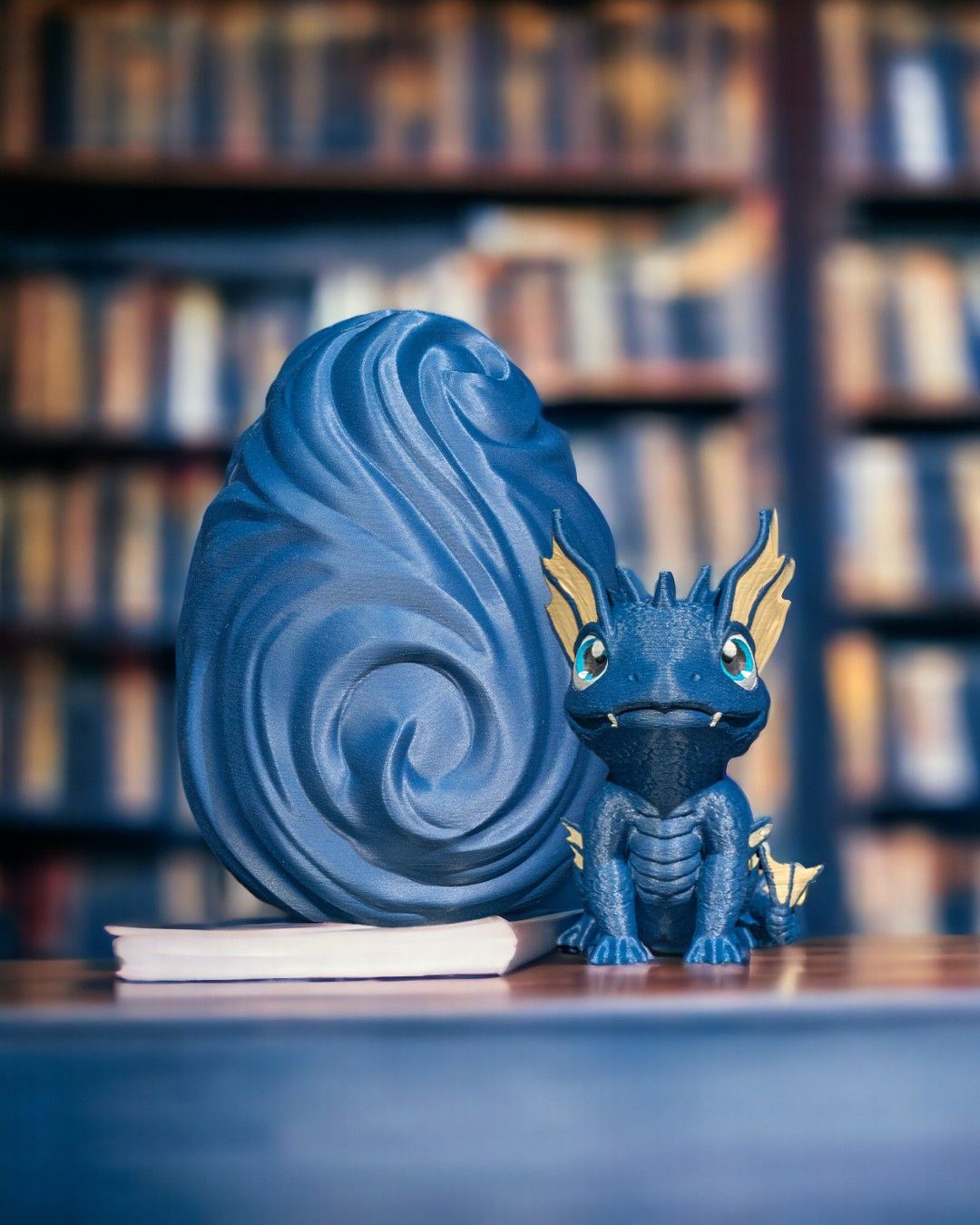 Dragon Egg - Water (Blue-Beige)